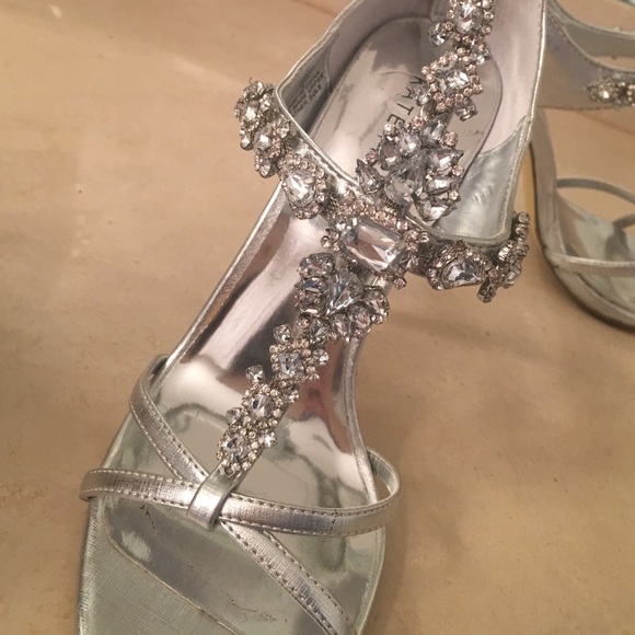 Heels - Picture 3 of 4